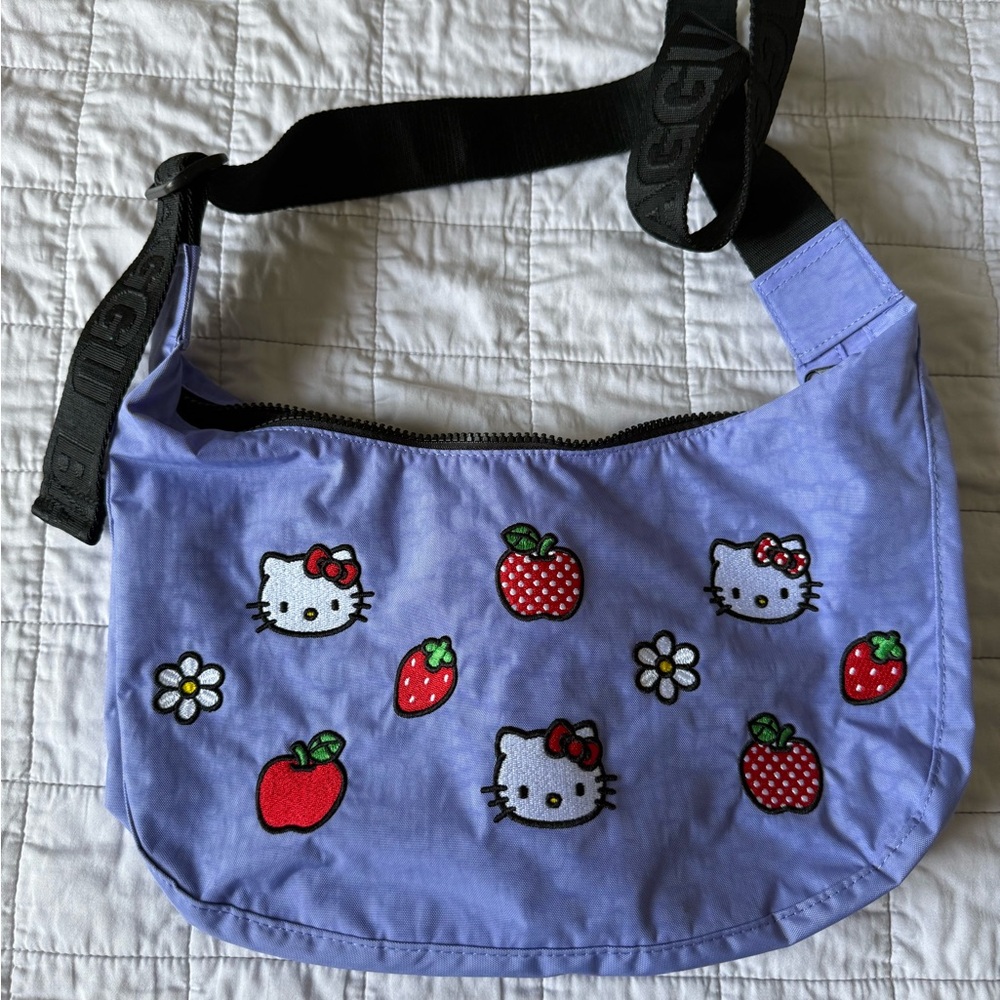 NWOT Hello Kitty Baggu Medium Crescent Bag